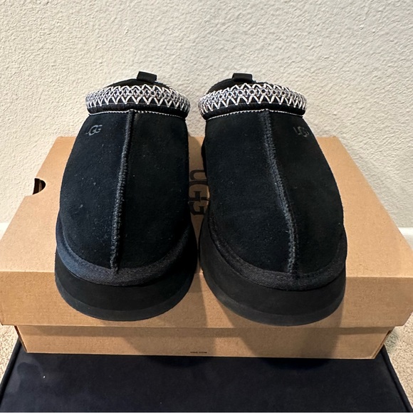 UGG Tazz Black Size 8 - Picture 4 of 10